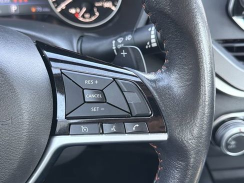 Certified 2024 Nissan Altima 2.5 SR FWD image 11