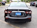 Used 2023 Nissan Maxima Platinum image 5