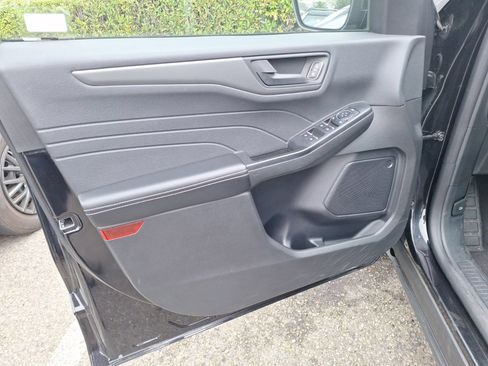 Used 2025 Ford Escape Active FWD image 12