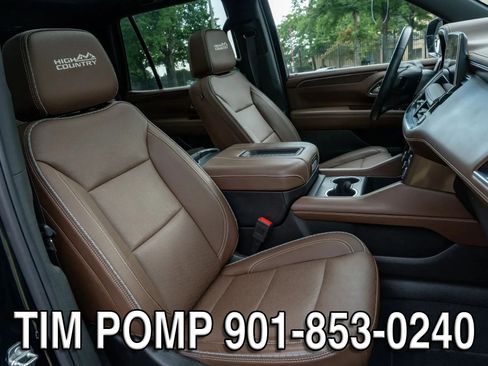 Used 2023 Chevrolet Tahoe High Country w/ Premium Package 2 RWD image 17