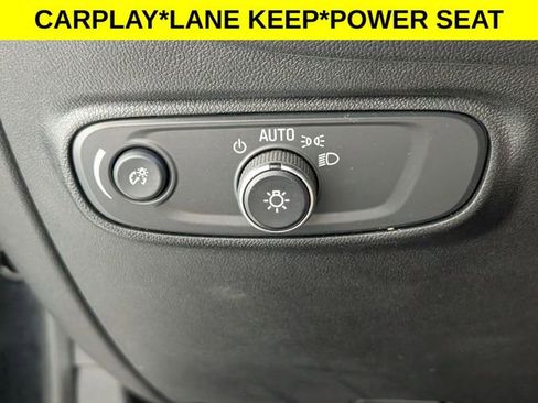 Used 2021 Chevrolet Equinox LS w/ LS Convenience Package FWD image 15