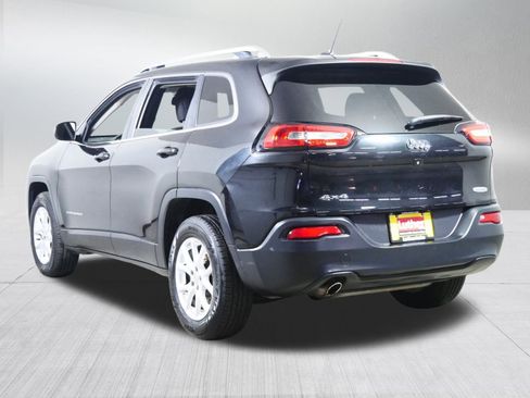 Used 2015 Jeep Cherokee Latitude w/ Comfort/Convenience Group image 5