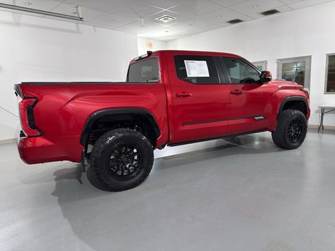 Used 2024 Toyota Tundra Platinum image 10