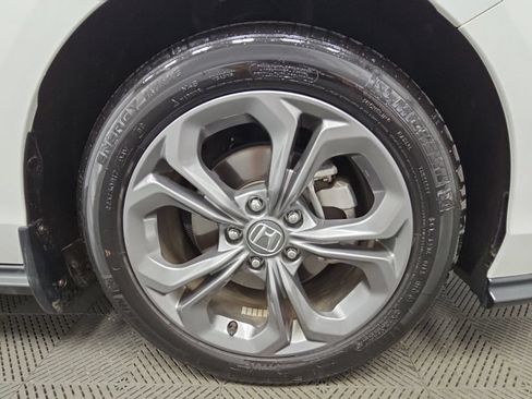 Certified 2024 Honda Accord EX image 42