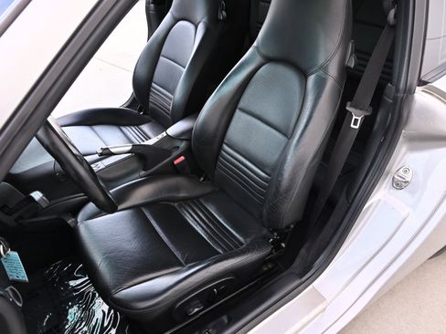 Used 2002 Porsche 911 GT3 RS image 17