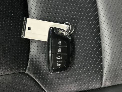 Used 2024 Honda Accord EX-L image 30