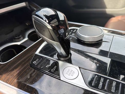 Used 2019 BMW X5 xDrive40i w/ Executive Package image 7