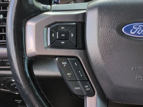 Used 2018 Ford Expedition Max Platinum AWD/4WD image 26