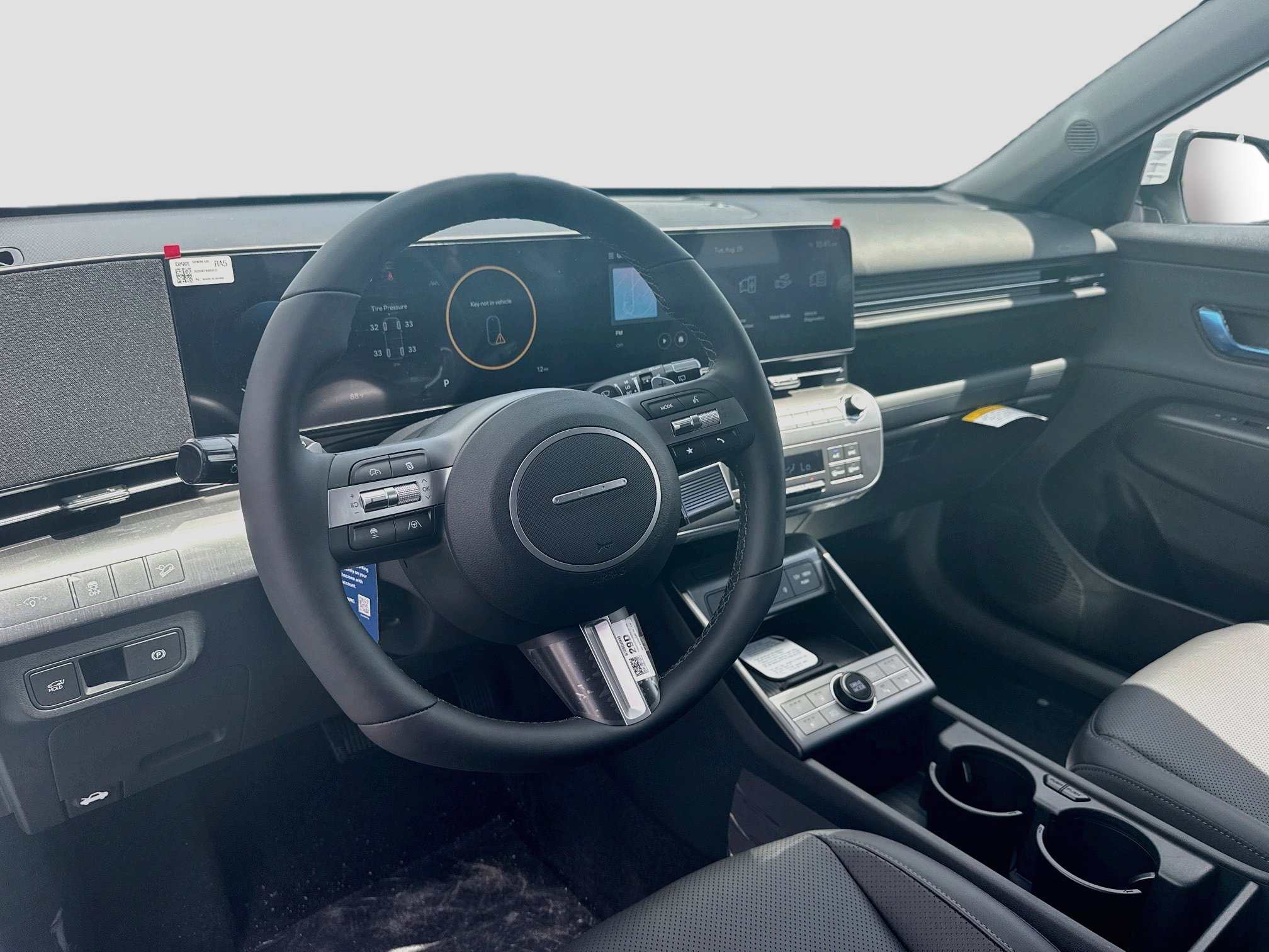New 2027 Hyundai Kona Limited FWD image 7