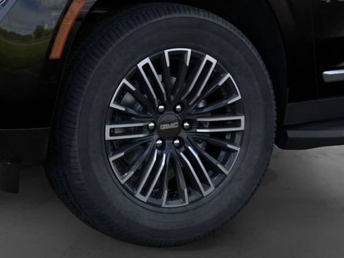 New 2026 GMC Yukon Elevation w/ LPO, Illumination Package AWD/4WD image 9