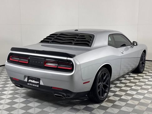 Used 2021 Dodge Challenger SXT w/ Blacktop Package image 5