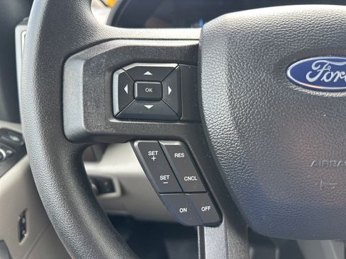 Used 2021 Ford F250 XLT w/ XLT Premium Package AWD/4WD image 18