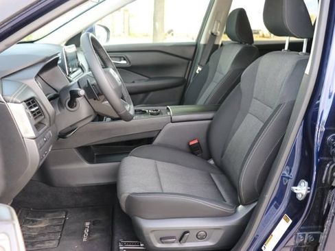Used 2026 Nissan Rogue SV AWD/4WD image 20