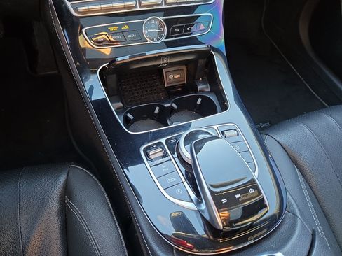 Used 2017 Mercedes-Benz E 300 image 22