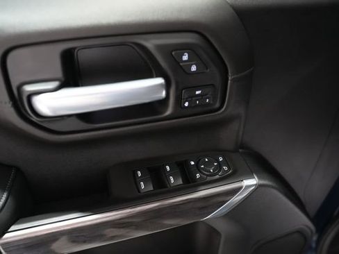 Used 2021 Chevrolet Silverado 1500 LTZ image 11