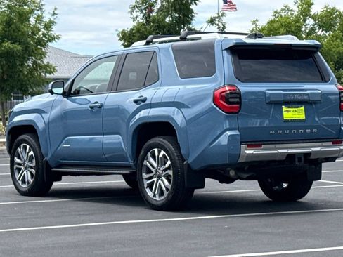 Used 2025 Toyota 4Runner Limited w/ Tow Technology Package AWD/4WD image 3