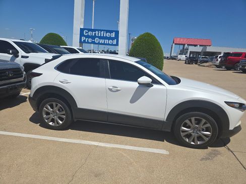 Used 2020 MAZDA CX-30 FWD w/ Preferred Package image 9
