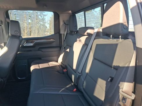 Certified 2023 GMC Sierra 1500 Elevation w/ Elevation Premium Package image 13