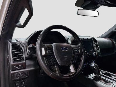 Used 2018 Ford F150 Lariat w/ Equipment Group 502A Luxury AWD/4WD image 10