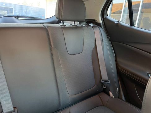 Used 2025 Buick Encore GX Preferred image 35