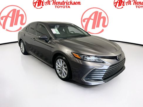 Used 2023 Toyota Camry LE image 1