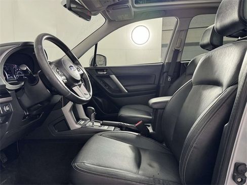 Used 2017 Subaru Forester 2.5i Limited image 4