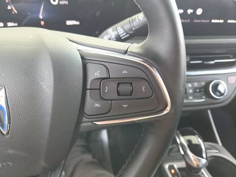 Used 2024 Buick Envista Sport Touring w/ Convenience I Package FWD image 45