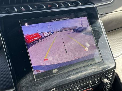 Used 2024 Jeep Grand Cherokee L Laredo image 31