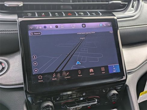 New 2025 Jeep Grand Cherokee Limited w/ Black Appearance Package image 18