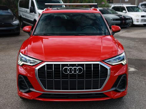 Used 2020 Audi Q3 2.0T Premium Plus w/ Premium Plus Package AWD/4WD image 21