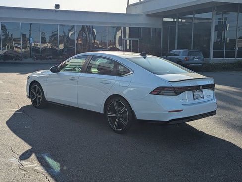 Certified 2025 Honda Accord Sport image 16