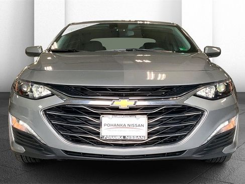 Used 2024 Chevrolet Malibu LT image 2