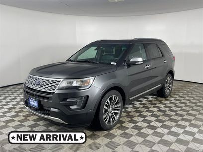 Used 2017 Ford Explorer Platinum