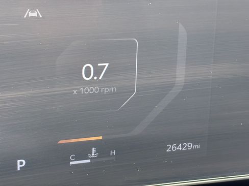 Used 2025 Kia Carnival SX FWD image 26