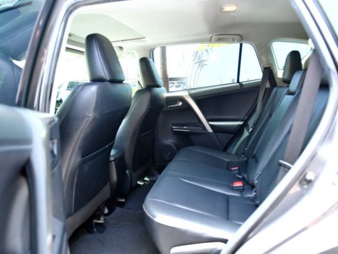 Used 2014 Toyota RAV4 Limited FWD image 15