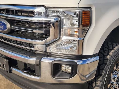 Used 2022 Ford F250 Lariat w/ Lariat Value Package AWD/4WD image 8