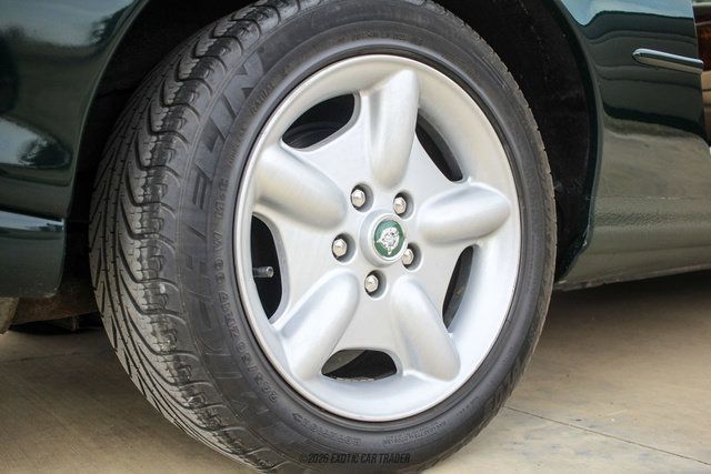 Used 1999 Jaguar XK8 Convertible RWD image 43