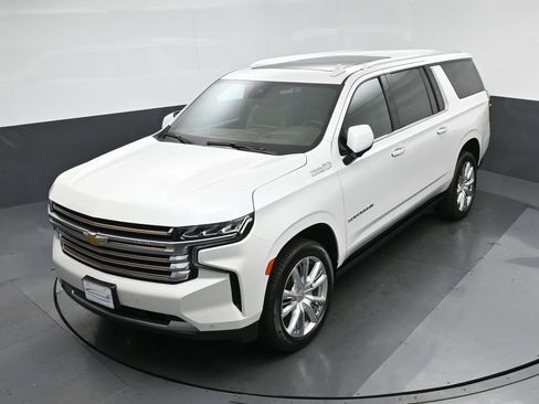 Used 2023 Chevrolet Suburban High Country w/ Premium Package 2 image 81