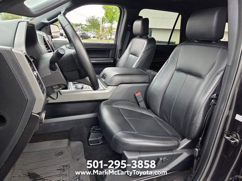 Used 2020 Ford Expedition XLT w/ Equipment Group 201A RWD image 9
