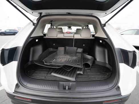 Used 2025 Honda HR-V LX image 28