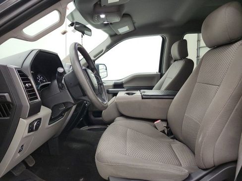 Used 2018 Ford F150 XLT image 14