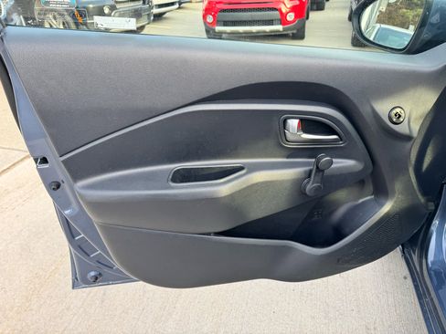 Used 2016 Kia Rio LX image 9