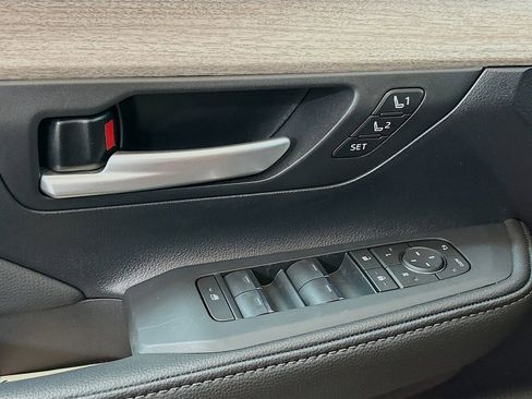 New 2026 Toyota Grand Highlander FWD image 15