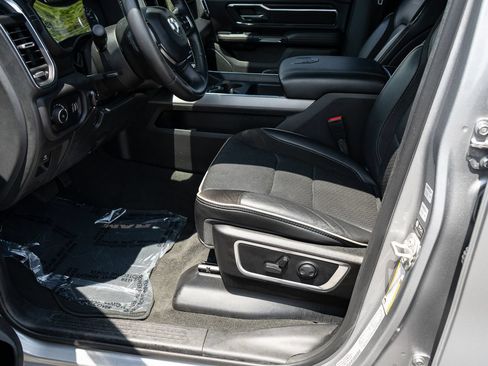 Used 2024 RAM 1500 Laramie RWD image 17