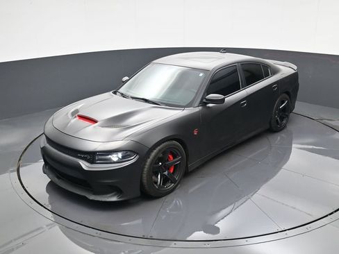 Used 2018 Dodge Charger SRT Hellcat w/ Harman/Kardon Audio Group image 30