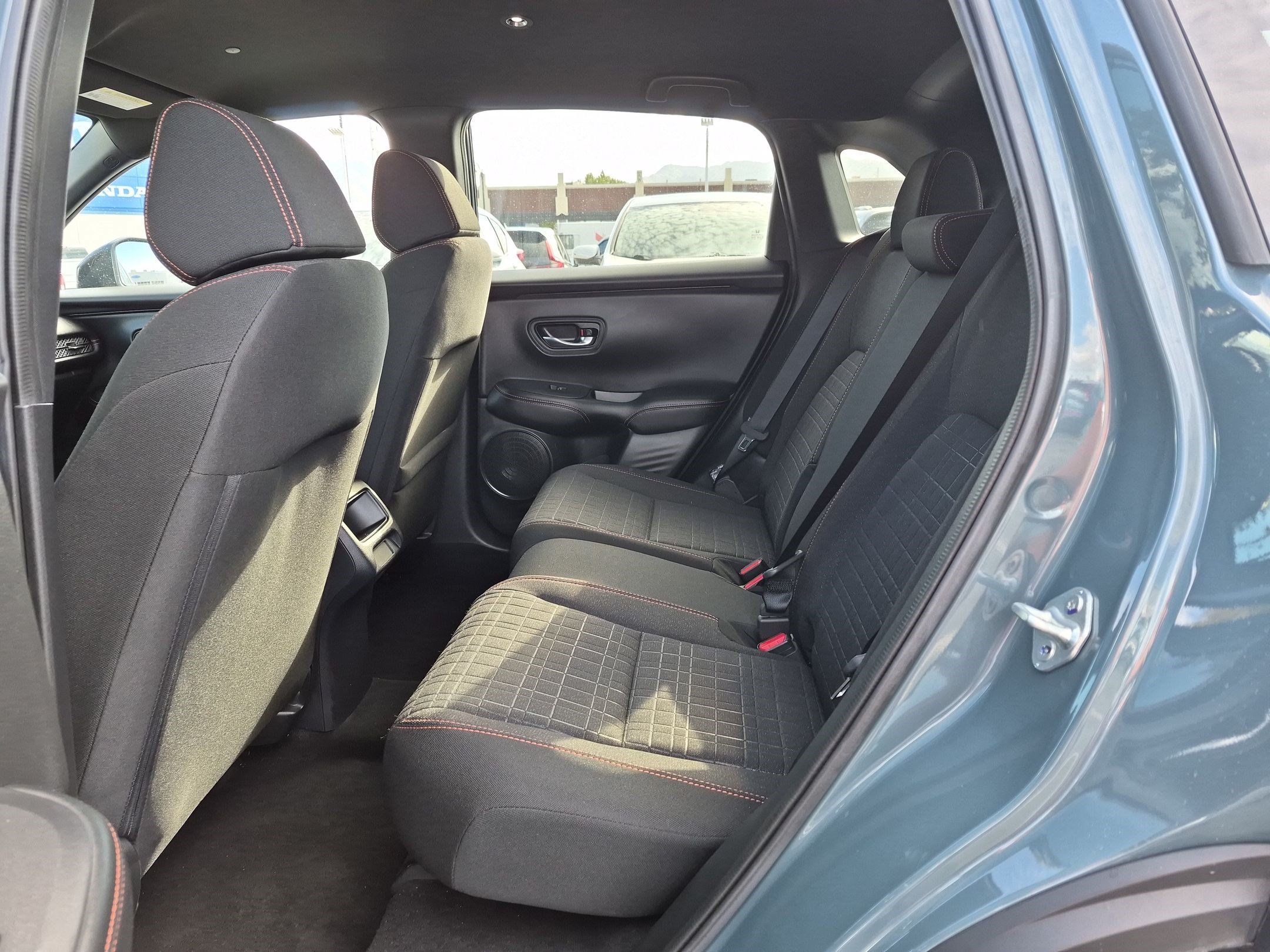 Certified 2025 Honda HR-V Sport image 27