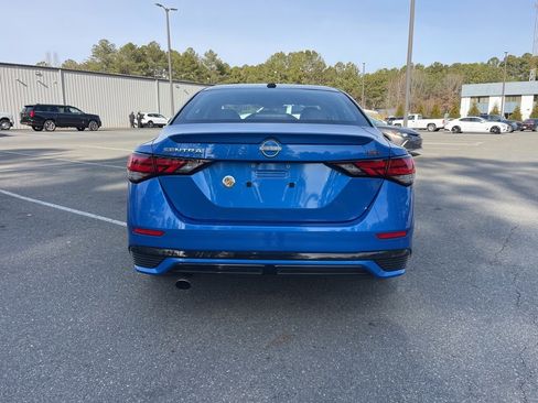 Used 2025 Nissan Sentra SR w/ SR Premium Package image 6