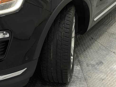 Used 2018 Ford Explorer Limited w/ Equipment Group 301A image 37