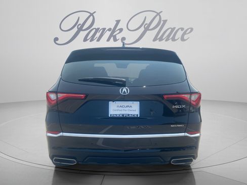 Used 2024 Acura MDX SH-AWD w/ Technology Package image 4