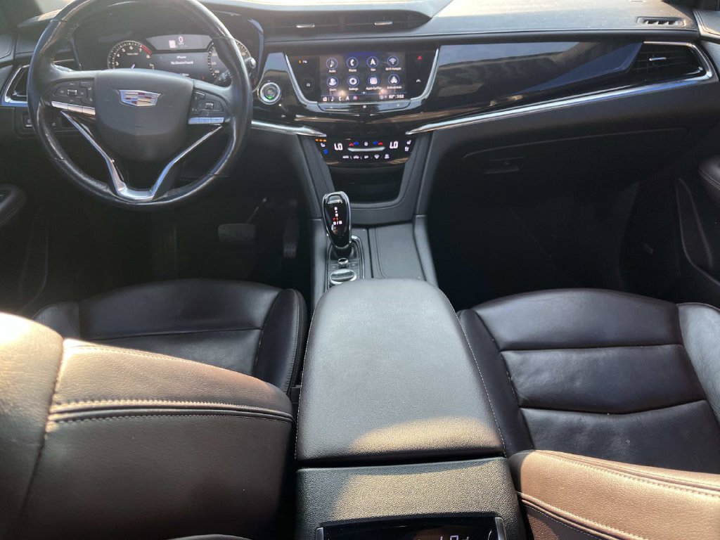 Used 2021 Cadillac XT6 Premium Luxury FWD image 12